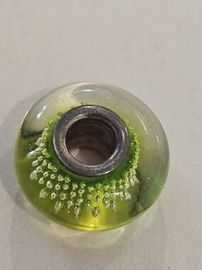 Authentic Chamilia Green Bubble Murano Glass Charm 925 Silver - Retired